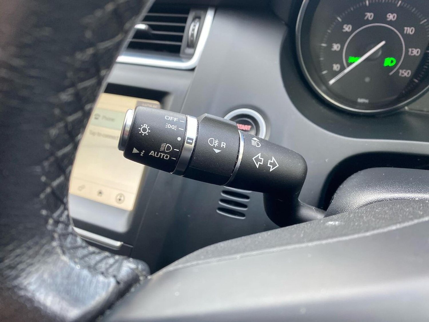 Used Jaguar E-Pace 2019 for sale - 76682570: Photo 29