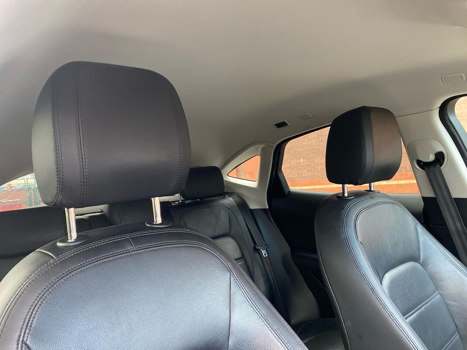 Used Jaguar E-Pace 2019 for sale - 76682570: Photo 31