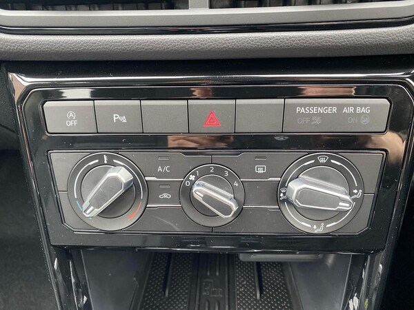 Used Volkswagen T-Cross 2025 for sale - 76149698: Photo 12