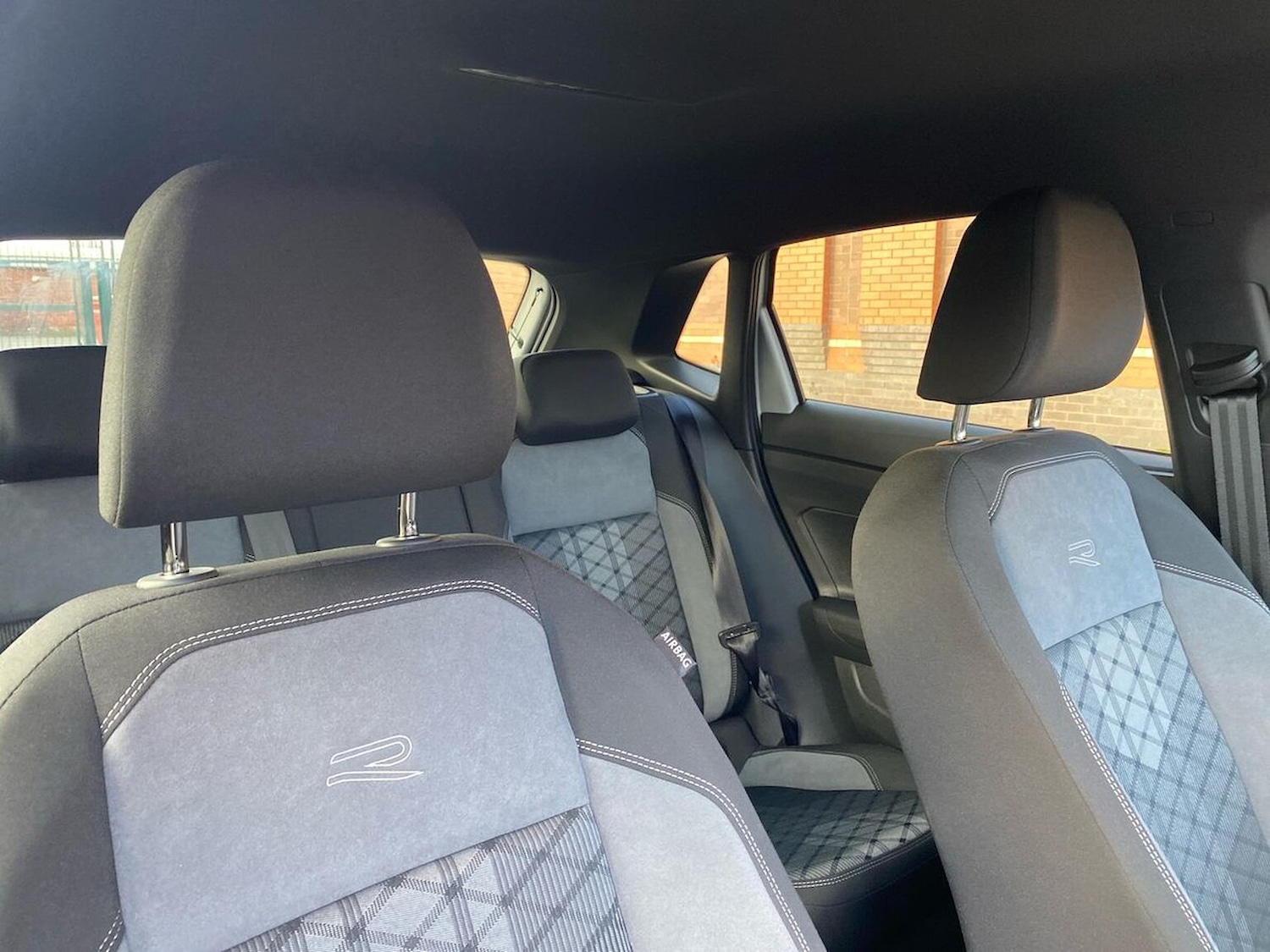 Used Volkswagen Polo 2025 for sale - 77676372: Photo 31