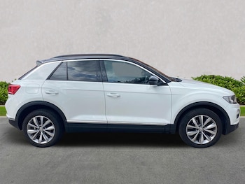 Used Volkswagen T-Roc 2020 for sale - 75957178: Photo