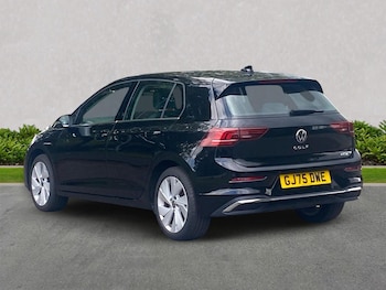 Used Volkswagen Golf 2025 for sale - 78944921: Photo