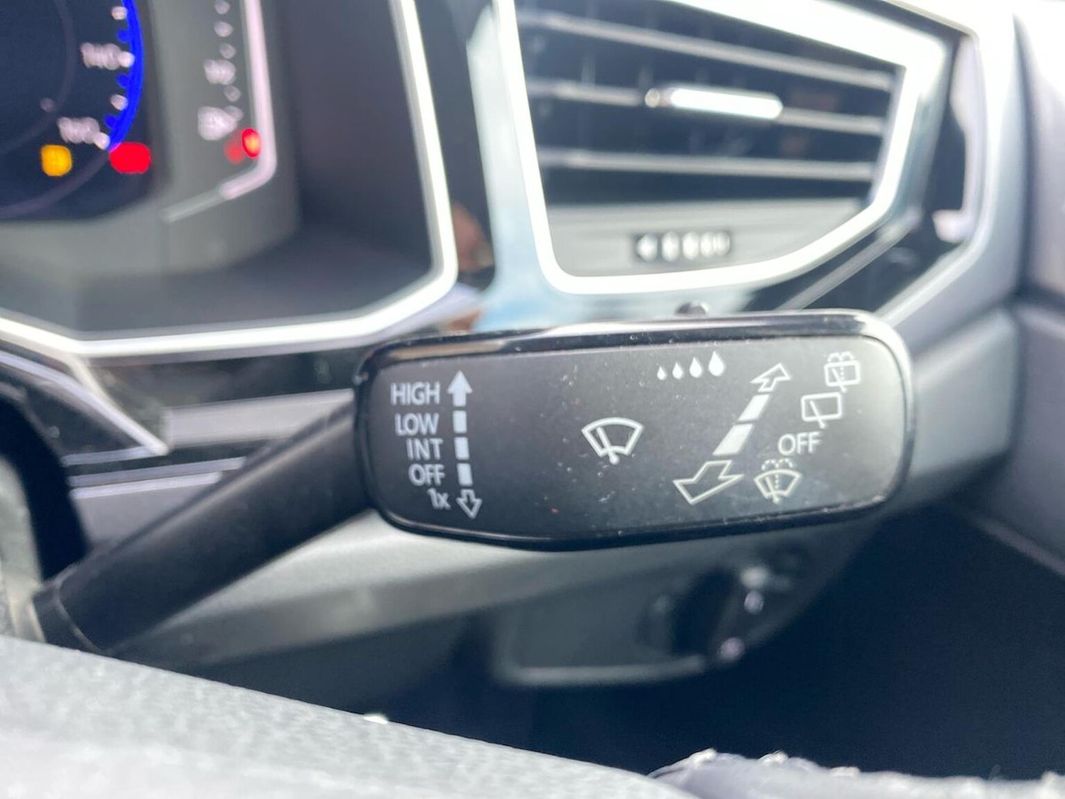 Used Volkswagen Polo 2022 for sale - 77796991: Photo 28