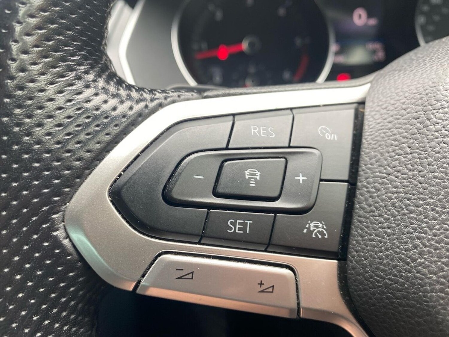 Used Volkswagen Passat 2020 for sale - 76320731: Photo 27
