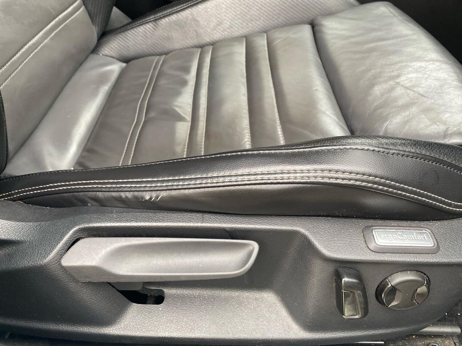 Used Volkswagen Passat 2020 for sale - 76320731: Photo 30