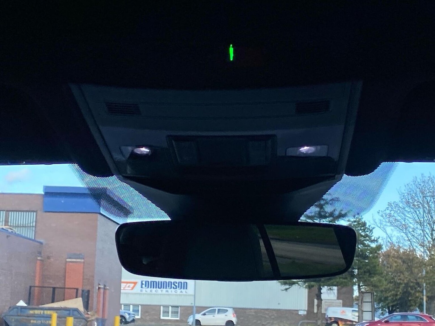 Used Volkswagen T-Roc 2023 for sale - 76413983: Photo 14