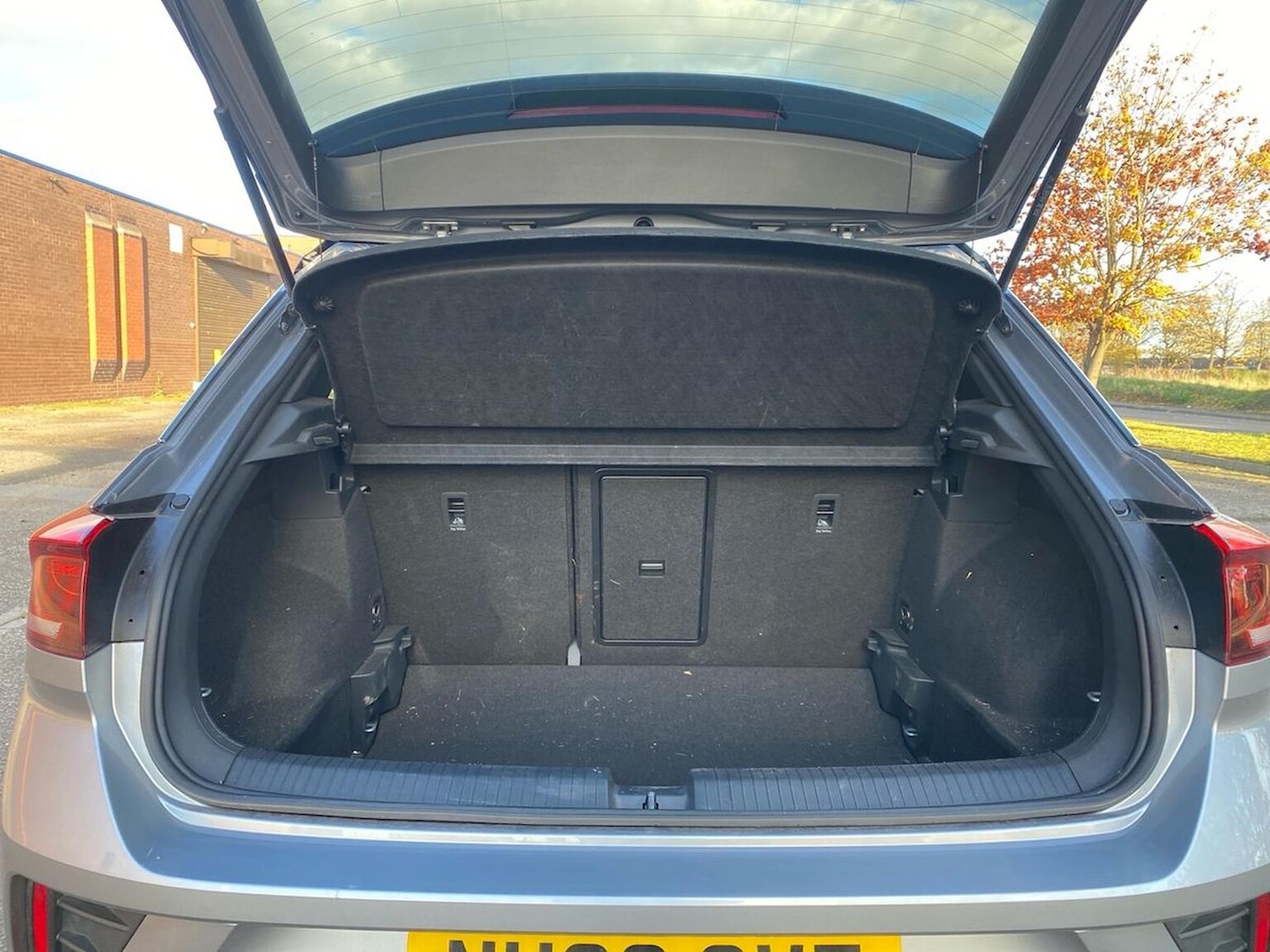 Used Volkswagen T-Roc 2023 for sale - 76413983: Photo 17