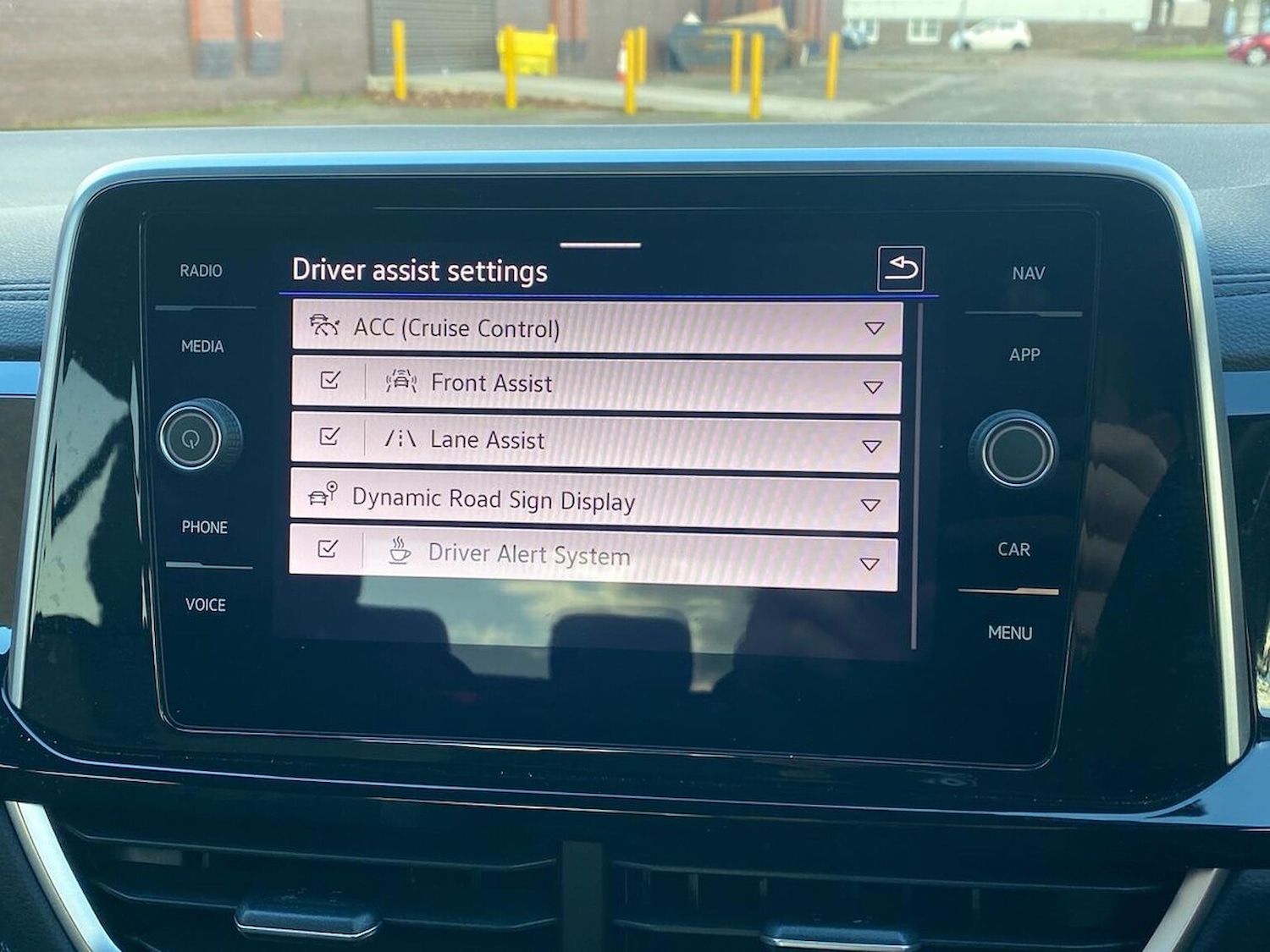 Used Volkswagen T-Roc 2023 for sale - 76413983: Photo 22