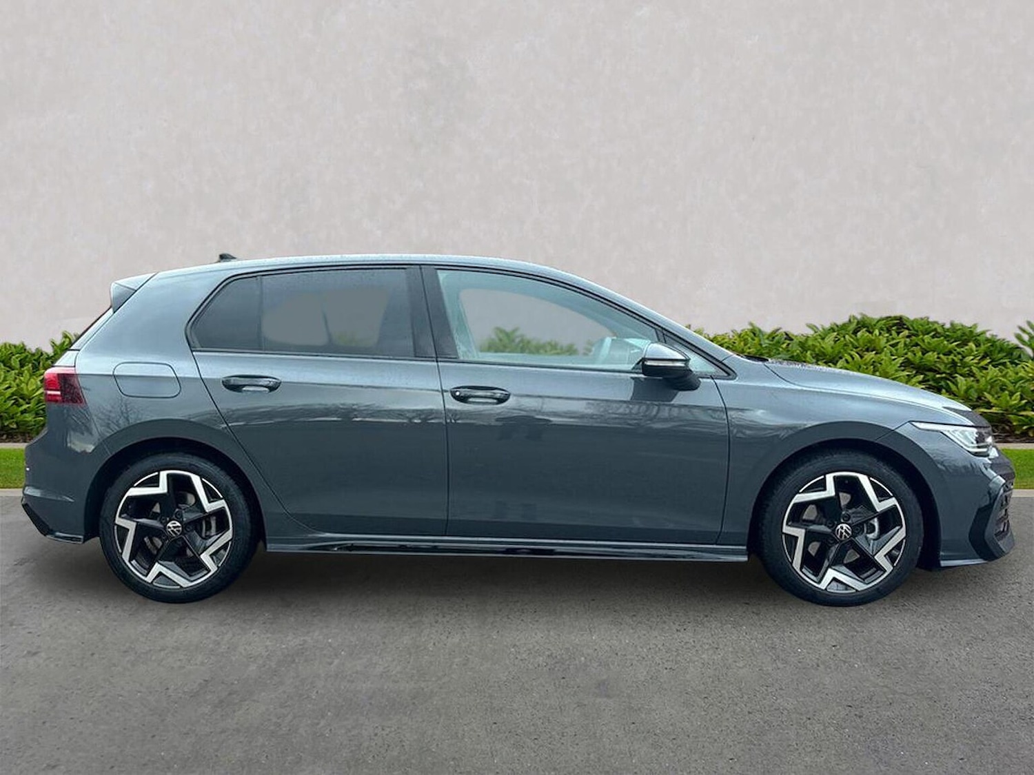 Used Volkswagen Golf 2025 for sale - 77061614: Photo 5