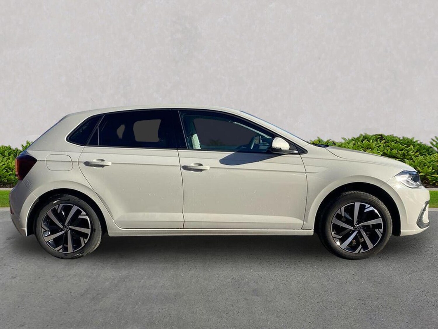 Used Volkswagen Polo 2024 for sale - 76383369: Photo 3