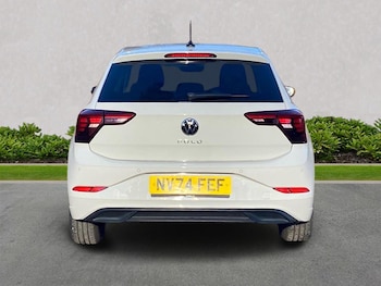 Used Volkswagen Polo 2024 for sale - 76383369: Photo