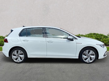 Used Volkswagen Golf 2023 for sale - 75956780: Photo