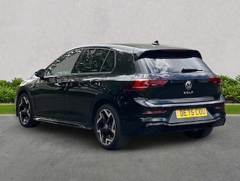 Used Volkswagen Golf 2025 for sale - 79366024: Photo