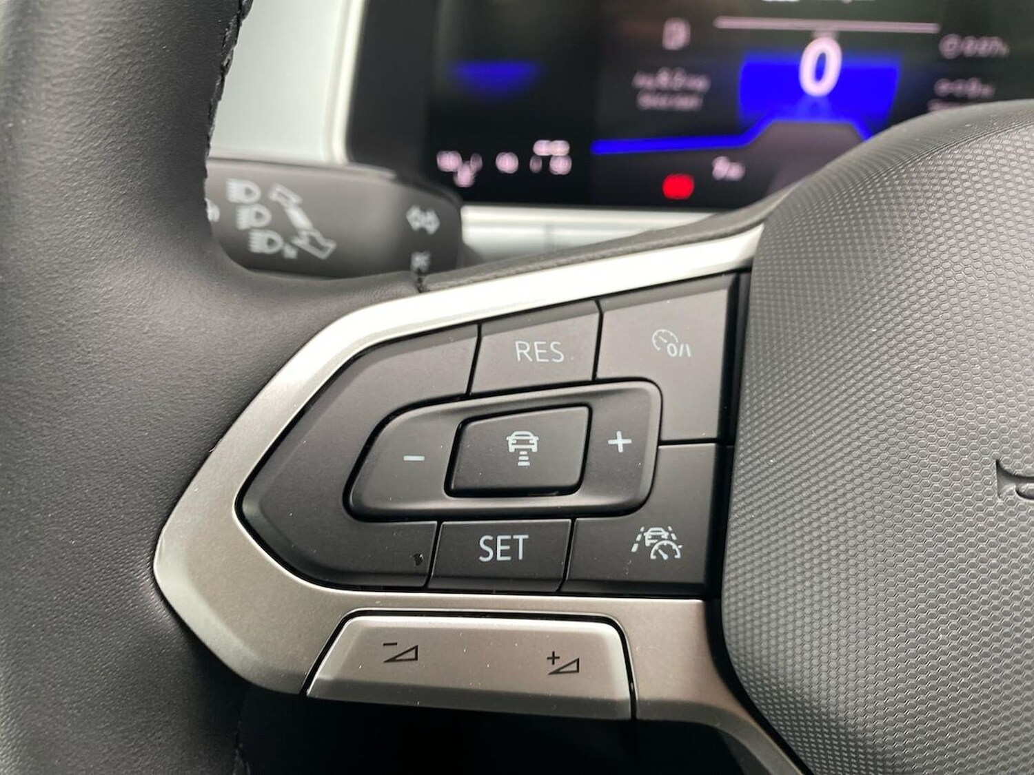 Used Volkswagen T-Roc 2025 for sale - 77488045: Photo 27