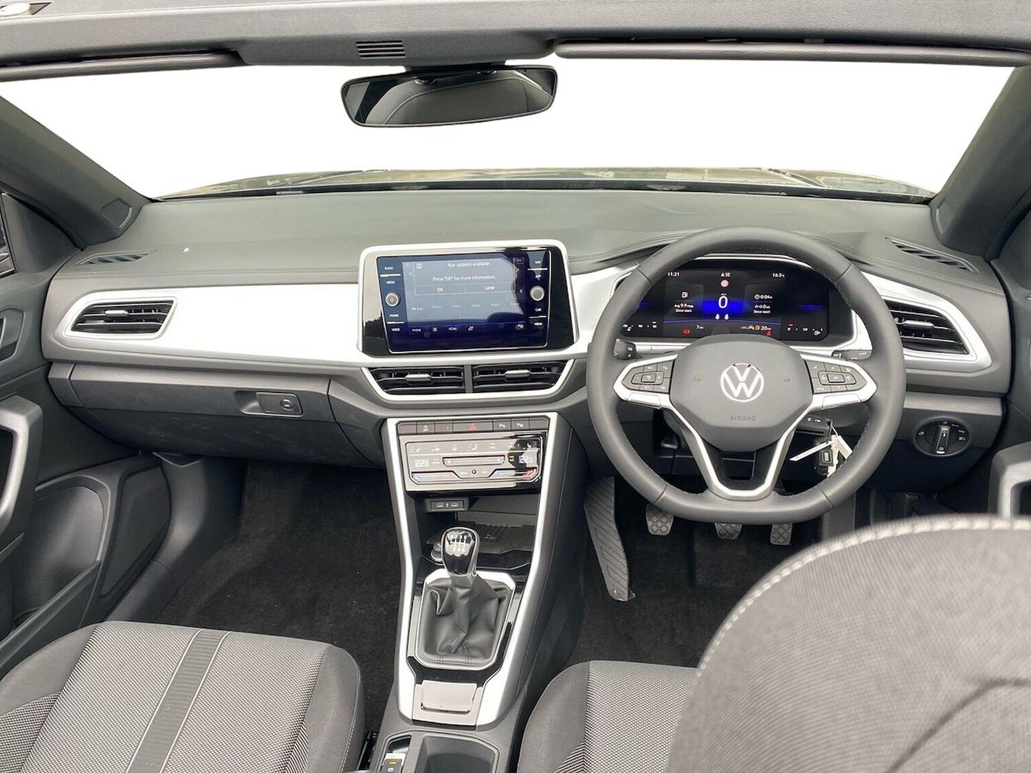 Used Volkswagen T-Roc 2025 for sale - 77488045: Photo 8