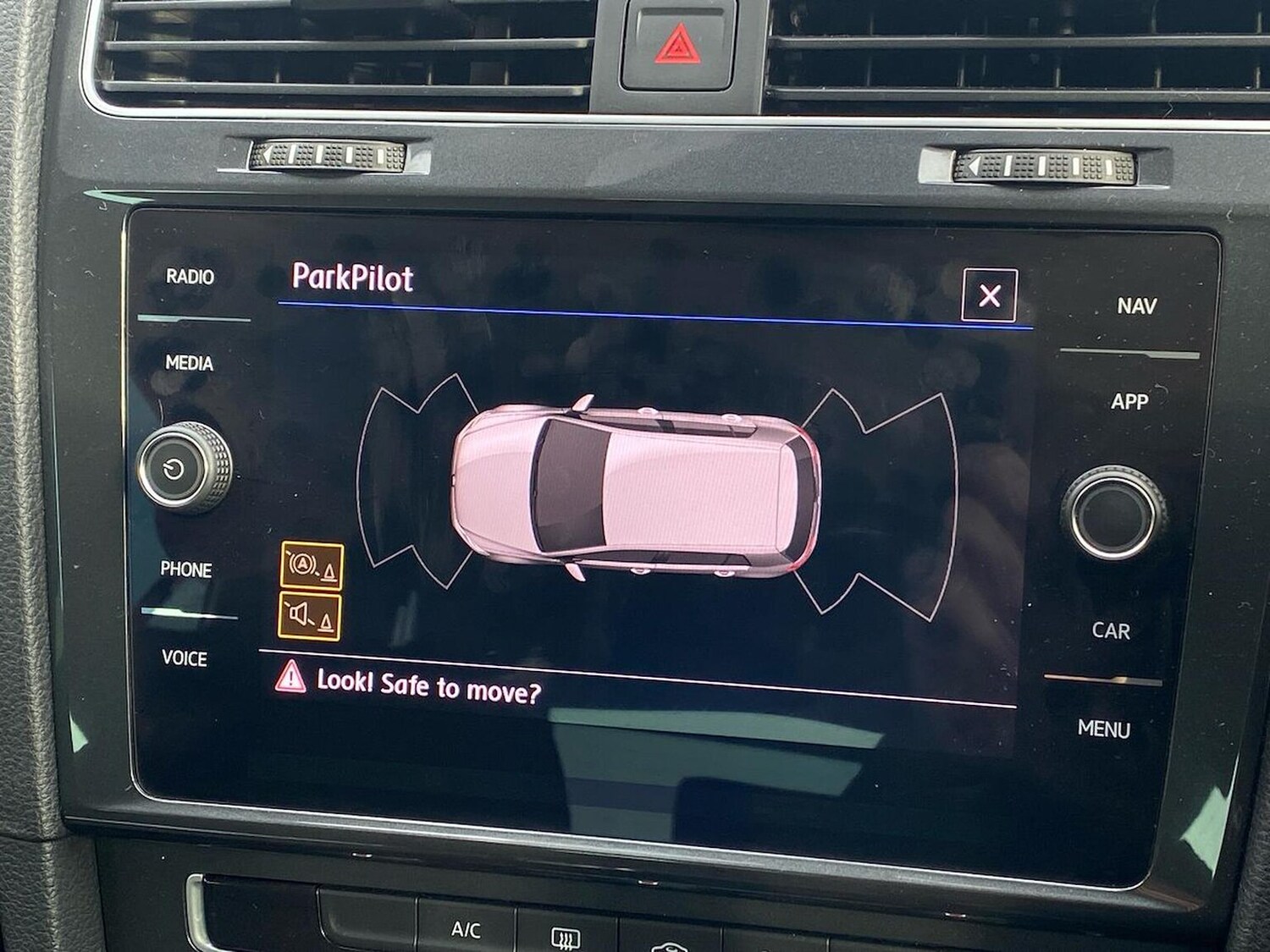 Used Volkswagen Golf 2019 for sale - 76517969: Photo 23