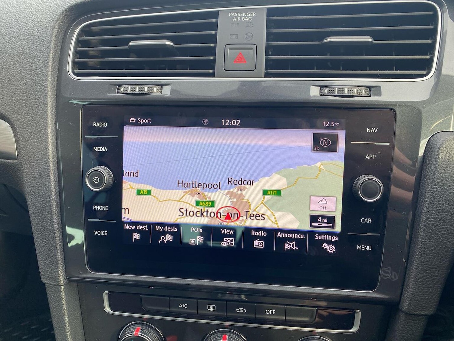 Used Volkswagen Golf 2019 for sale - 76517969: Photo 24