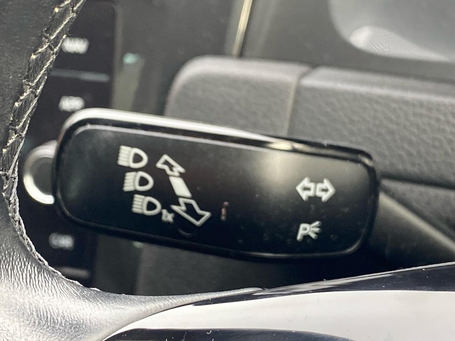 Used Volkswagen Golf 2019 for sale - 76517969: Photo 29