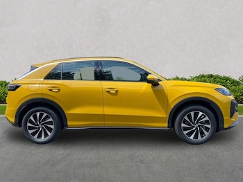 Used Volkswagen T-Roc 2026 for sale - 79115419: Photo