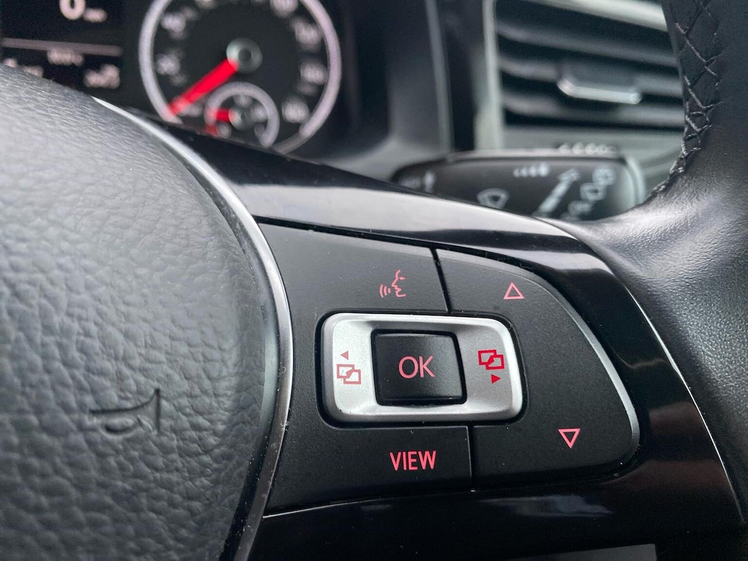 Used Volkswagen Polo 2019 for sale - 76762424: Photo 24