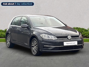 Used Volkswagen Golf 2018 for sale - 77073249: Photo