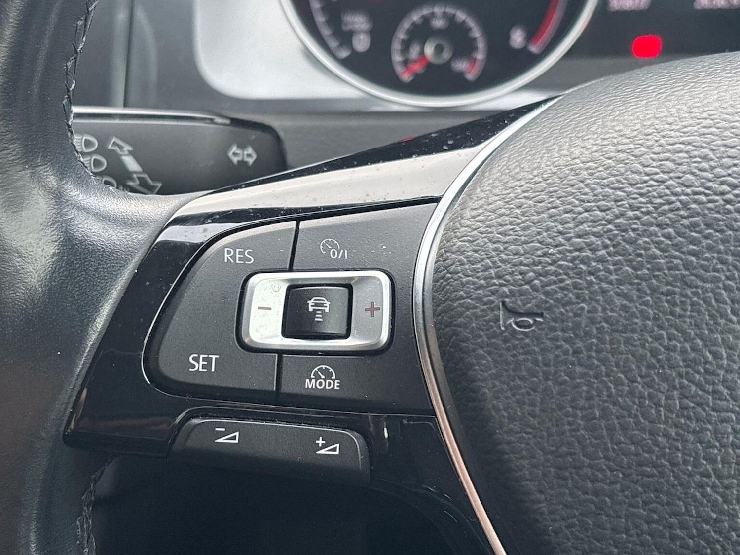 Used Volkswagen Golf 2018 for sale - 77073249: Photo 28