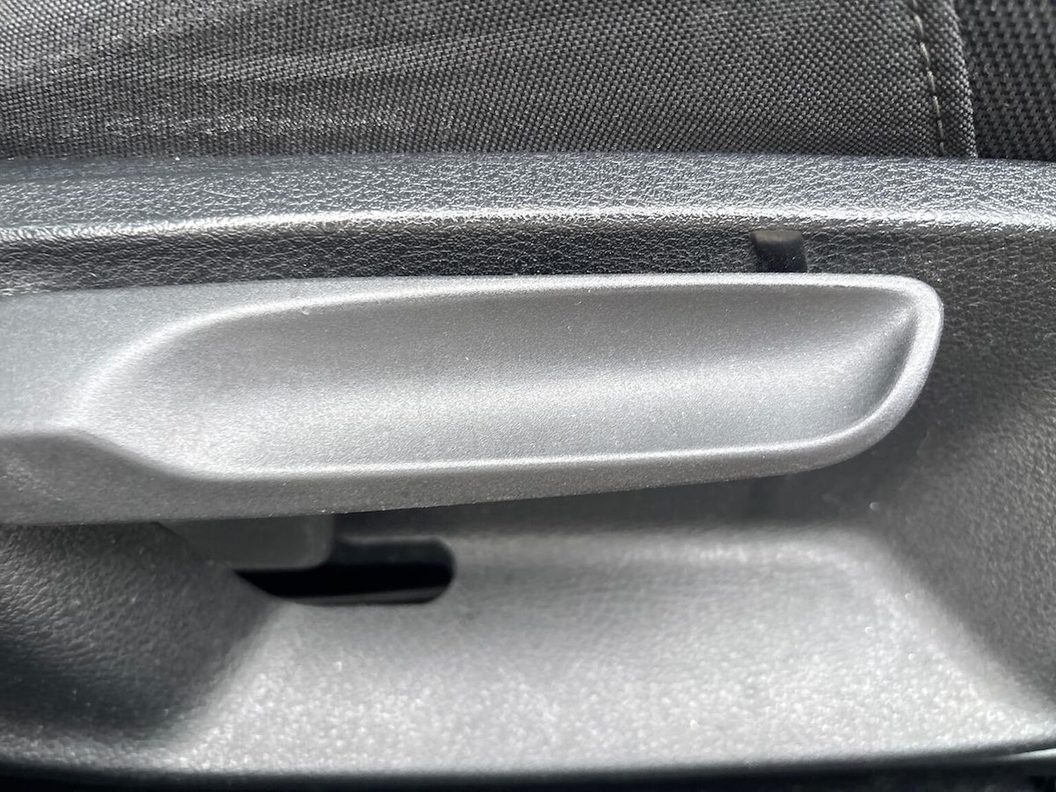 Used Volkswagen Golf 2018 for sale - 77073249: Photo 31