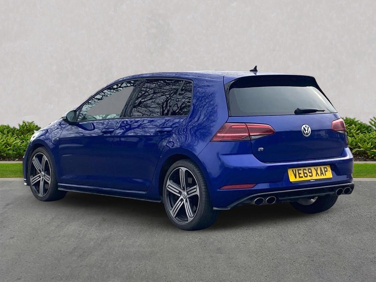 Used Volkswagen Golf 2019 for sale - 78195161: Photo 2