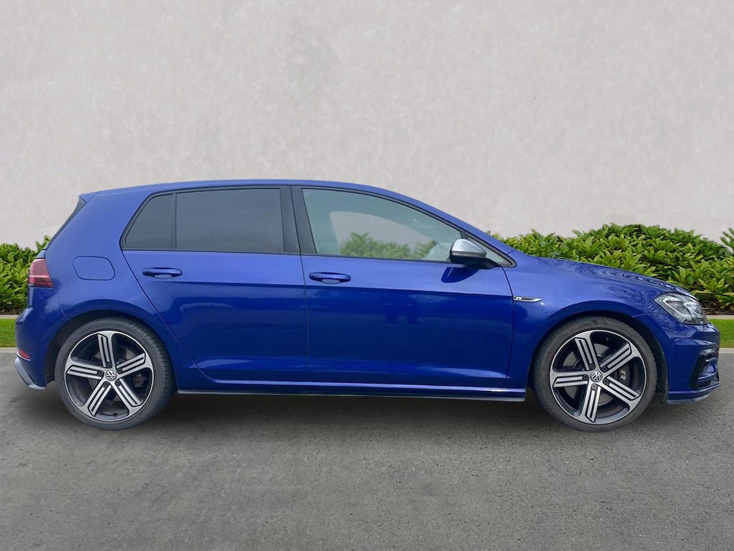 Used Volkswagen Golf 2019 for sale - 78195161: Photo 3