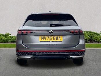 Used Volkswagen Passat 2025 for sale - 77528880: Photo