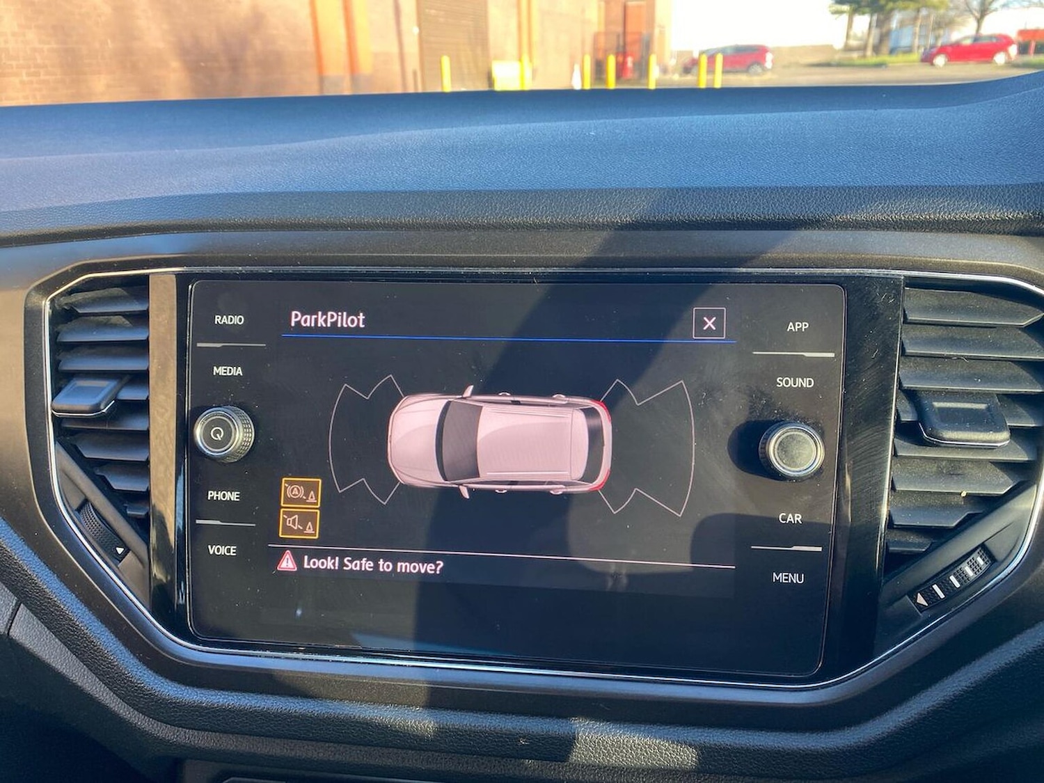 Used Volkswagen T-Roc 2019 for sale - 76860042: Photo 23