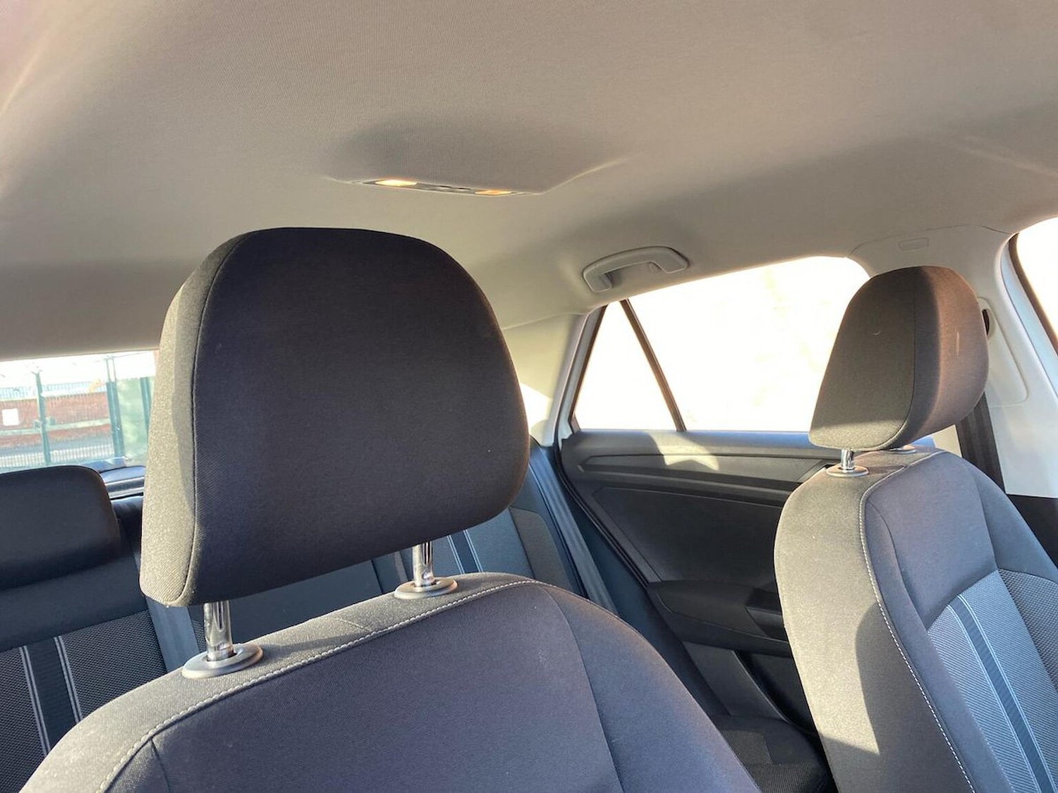 Used Volkswagen T-Roc 2019 for sale - 76860042: Photo 30