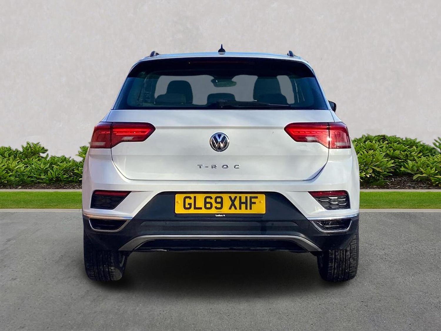 Used Volkswagen T-Roc 2019 for sale - 76860042: Photo 4