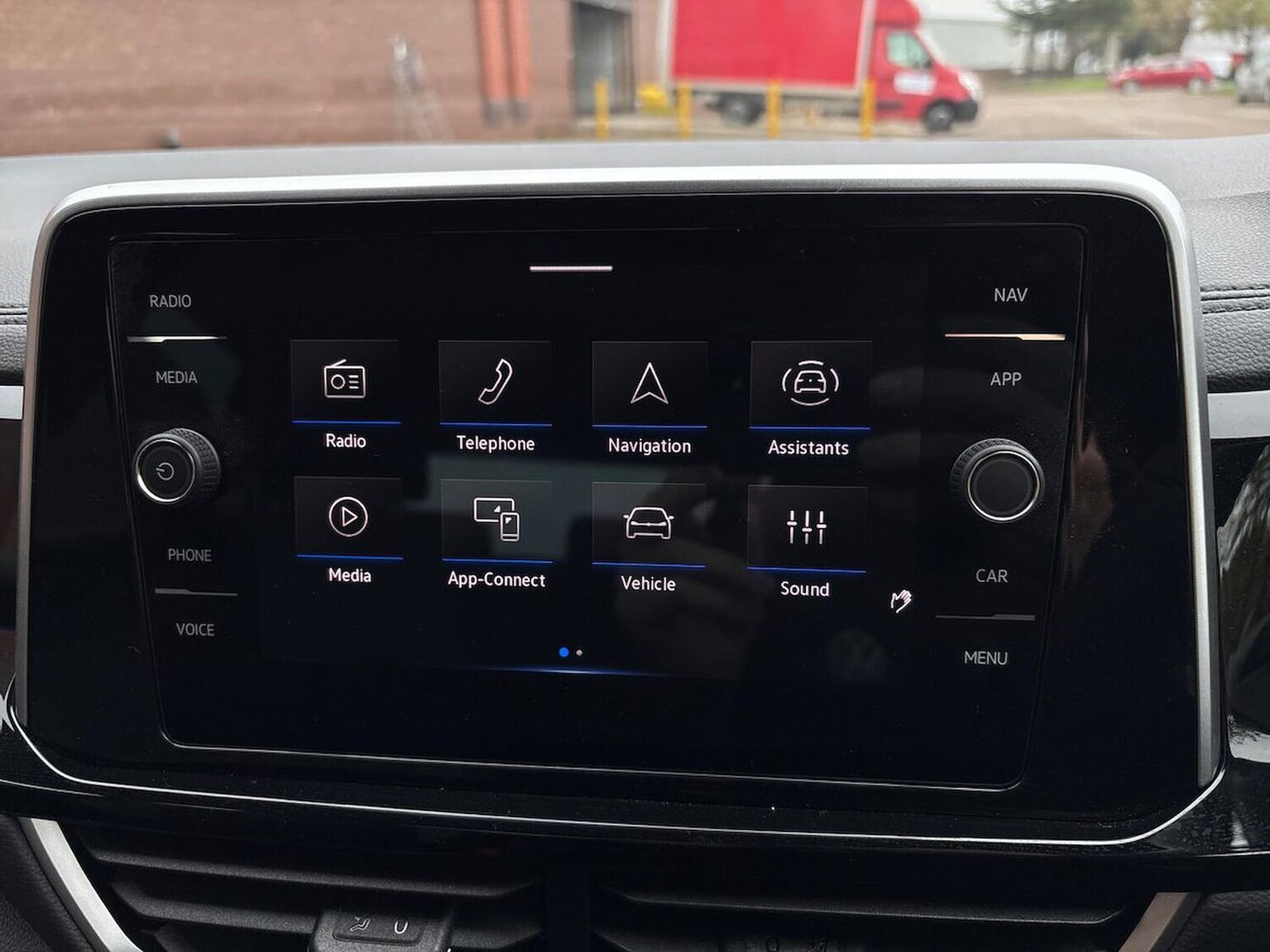 Used Volkswagen T-Roc 2025 for sale - 76275174: Photo 25