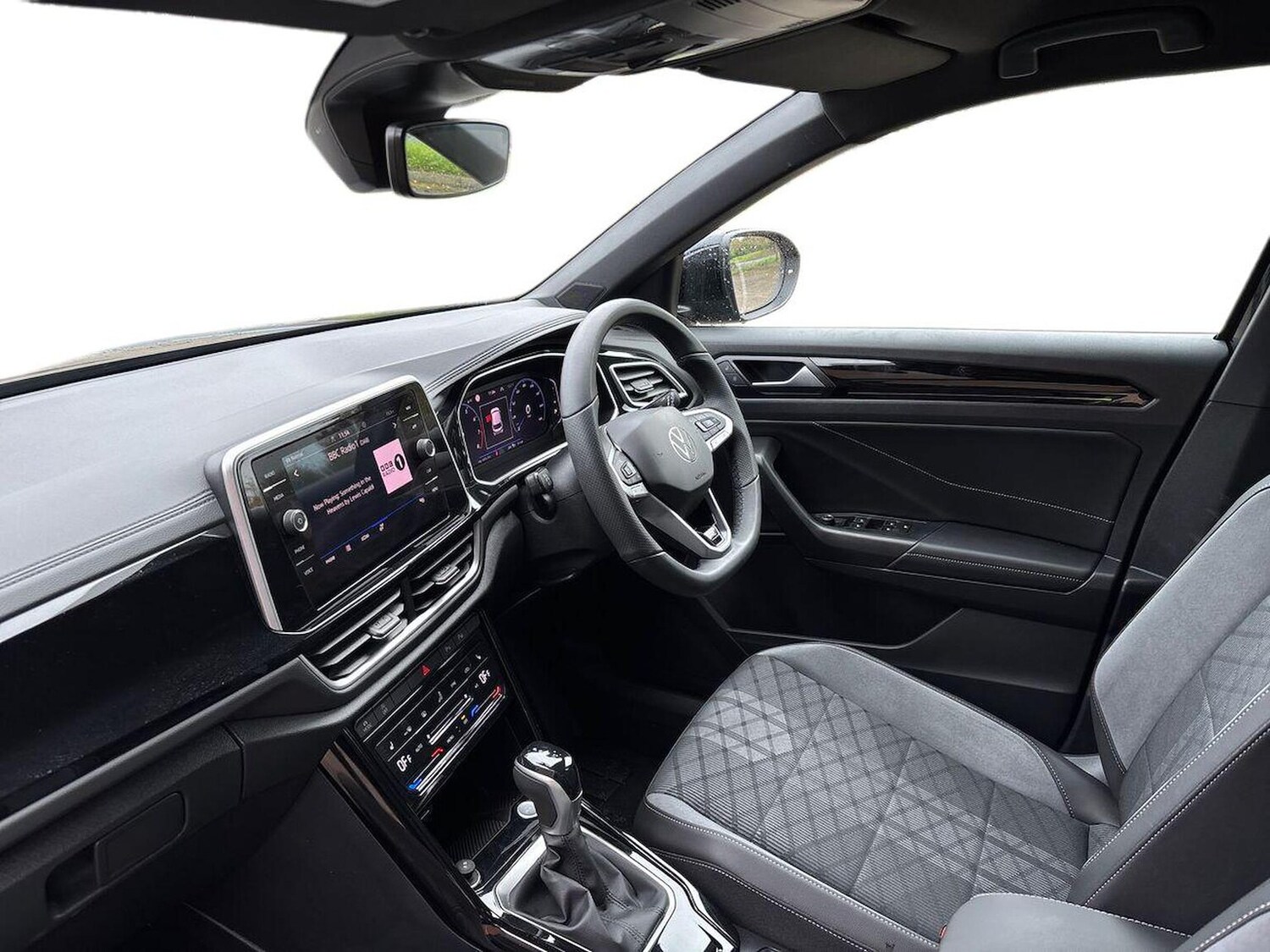 Used Volkswagen T-Roc 2025 for sale - 76275174: Photo 7