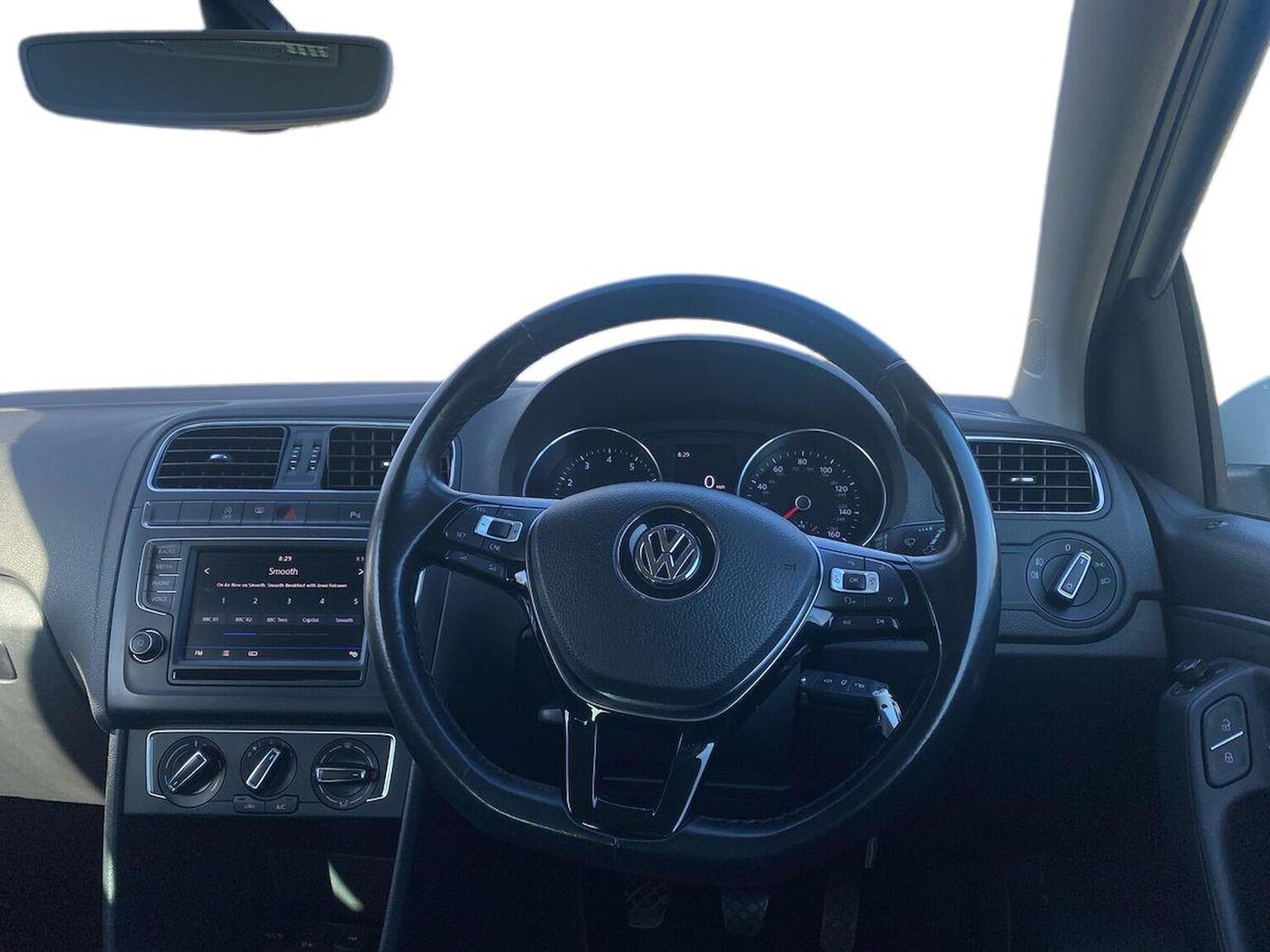 Used Volkswagen Polo 2017 for sale - 78195414: Photo 9