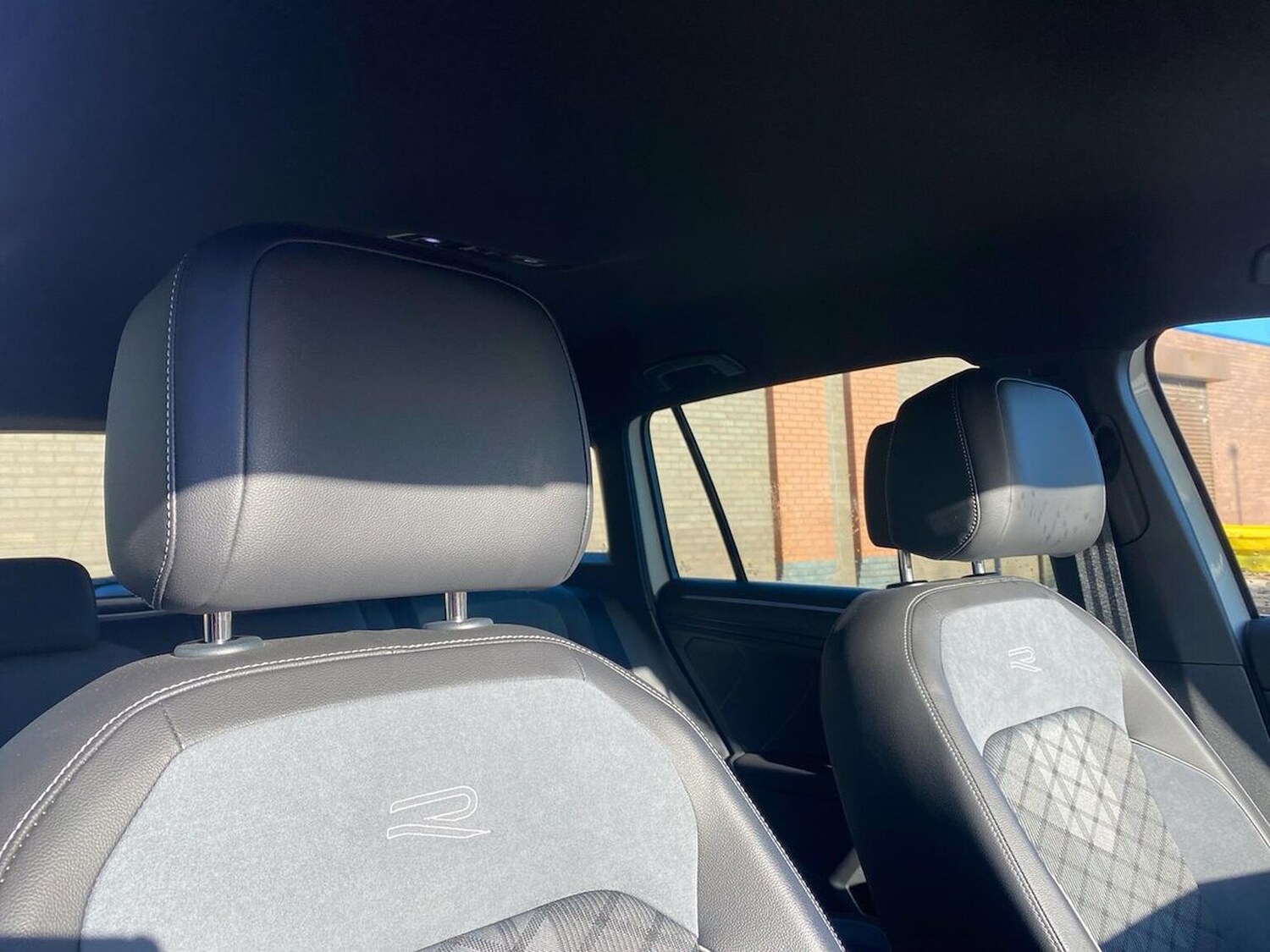 Used Volkswagen Tiguan 2023 for sale - 76383367: Photo 31