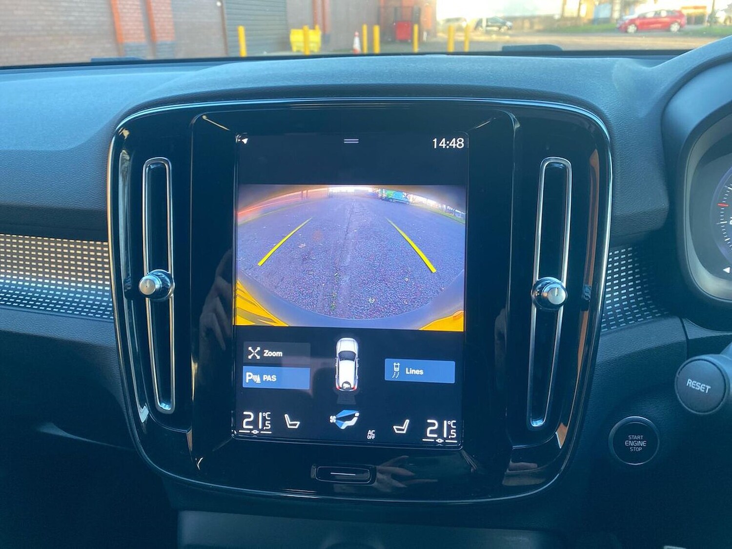 Used Volvo XC40 2021 for sale - 76794911: Photo 23