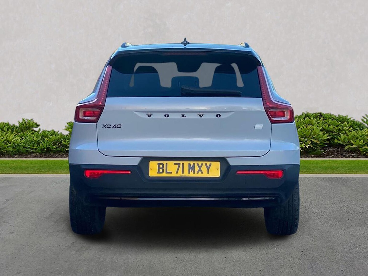 Used Volvo XC40 2021 for sale - 76794911: Photo 4