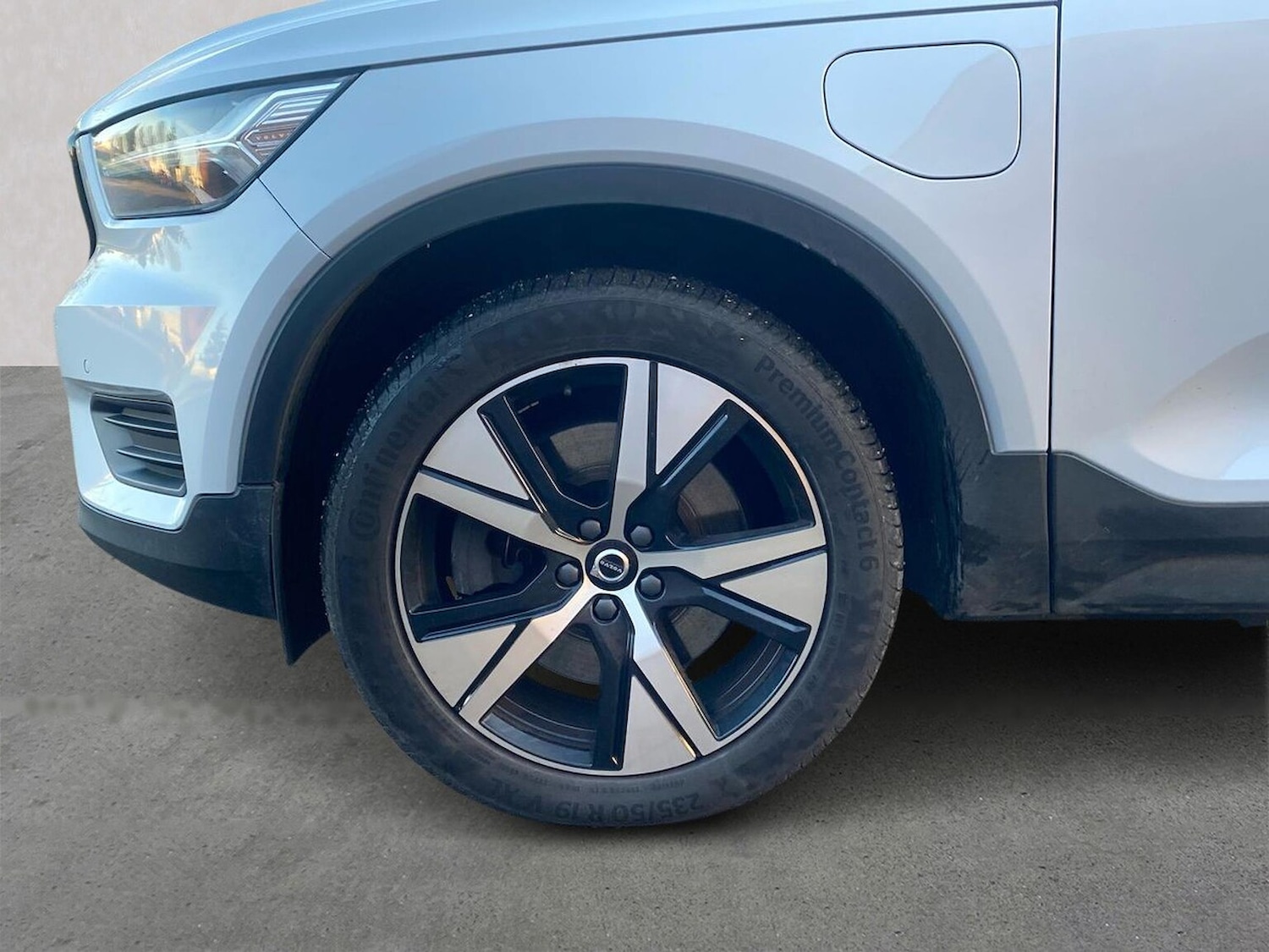 Used Volvo XC40 2021 for sale - 76794911: Photo 6