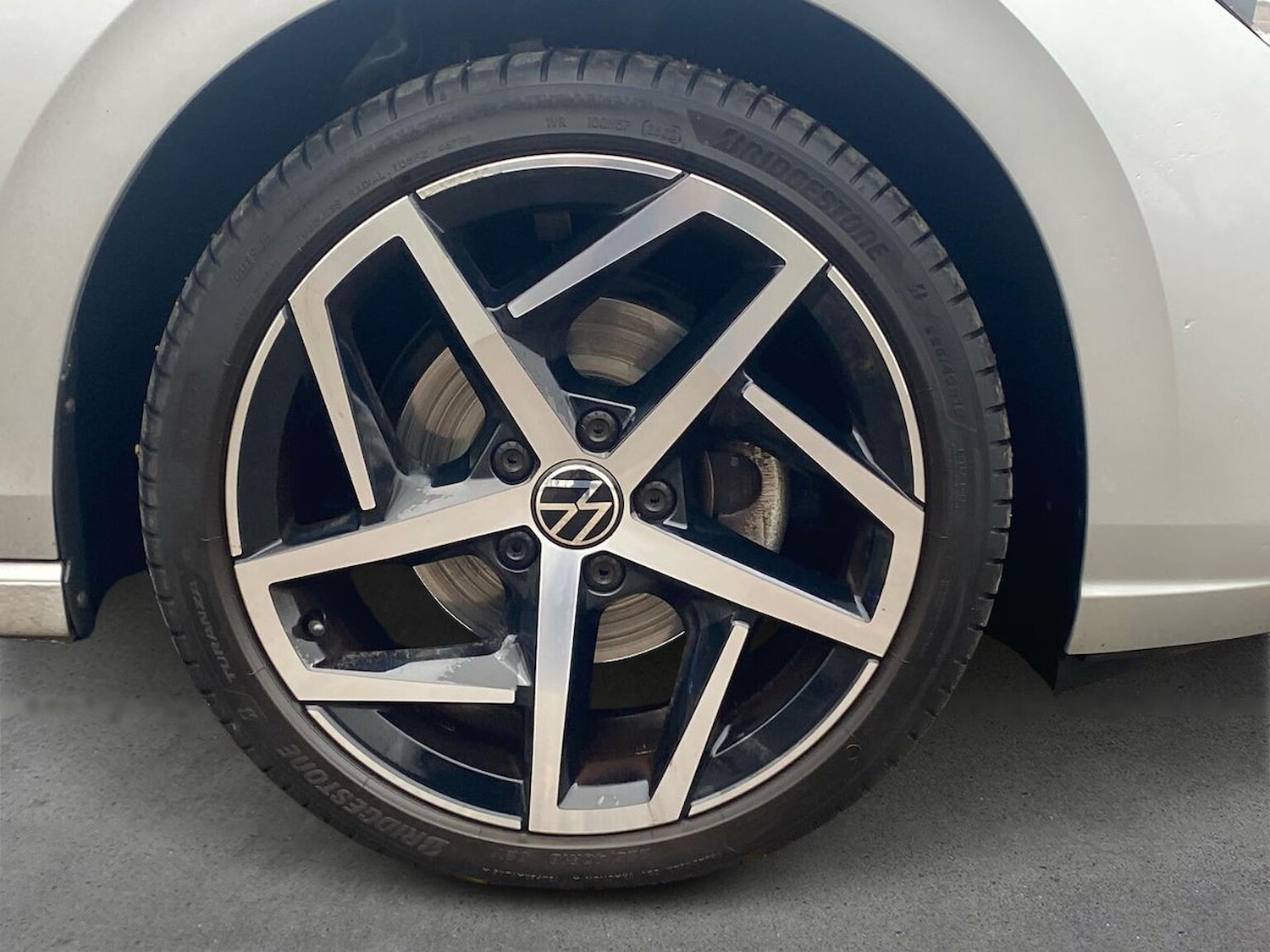 Used Volkswagen Golf 2020 for sale - 76830639: Photo 6