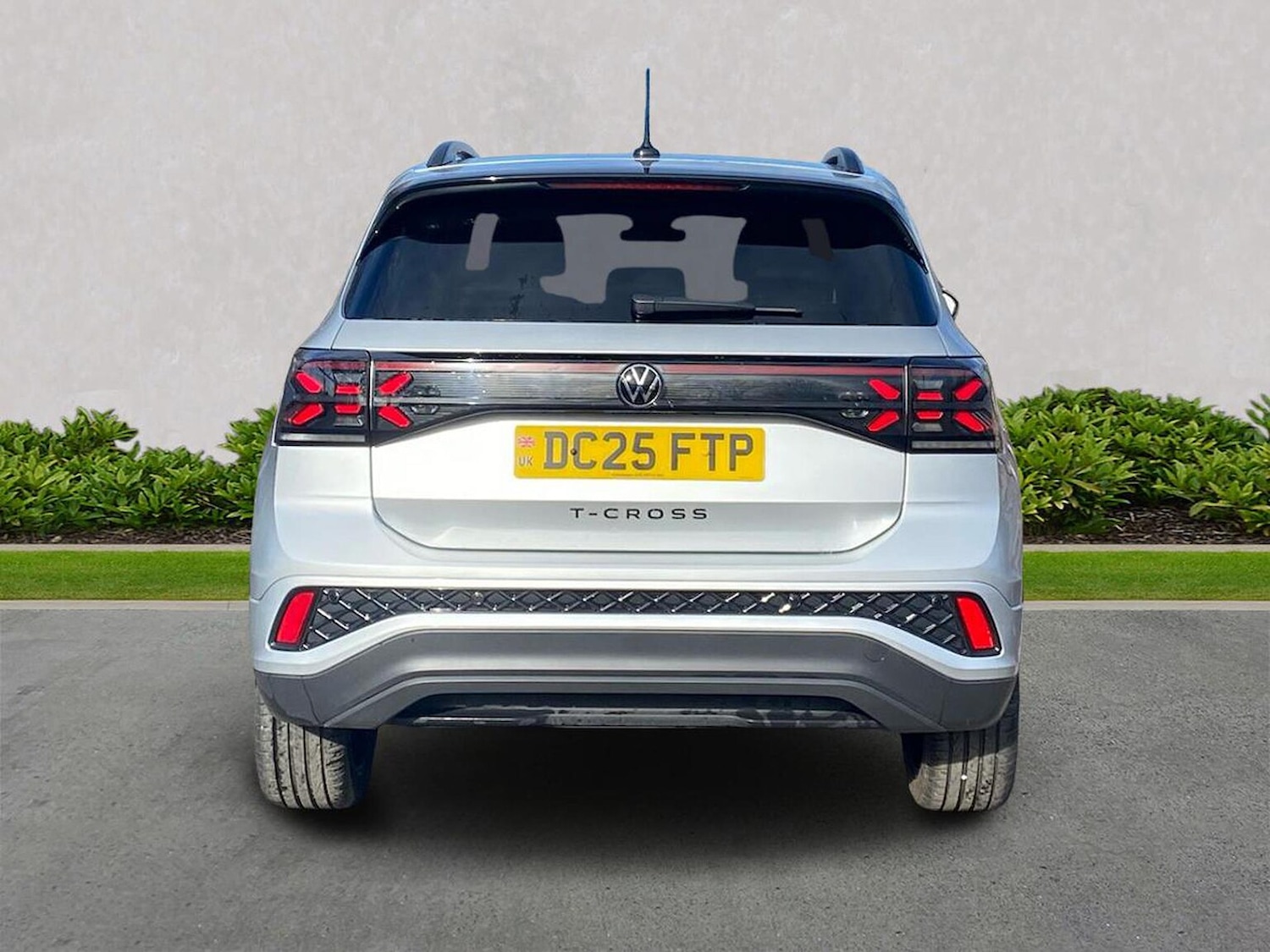 Used Volkswagen T-Cross 2025 for sale - 78026172: Photo 4