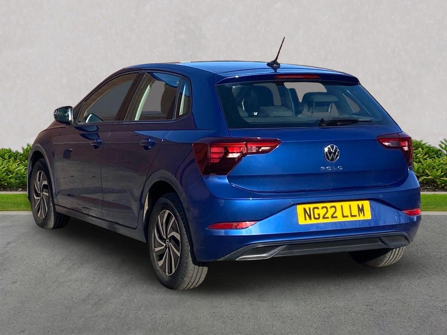 Used Volkswagen Polo 2022 for sale - 76418254: Photo 2