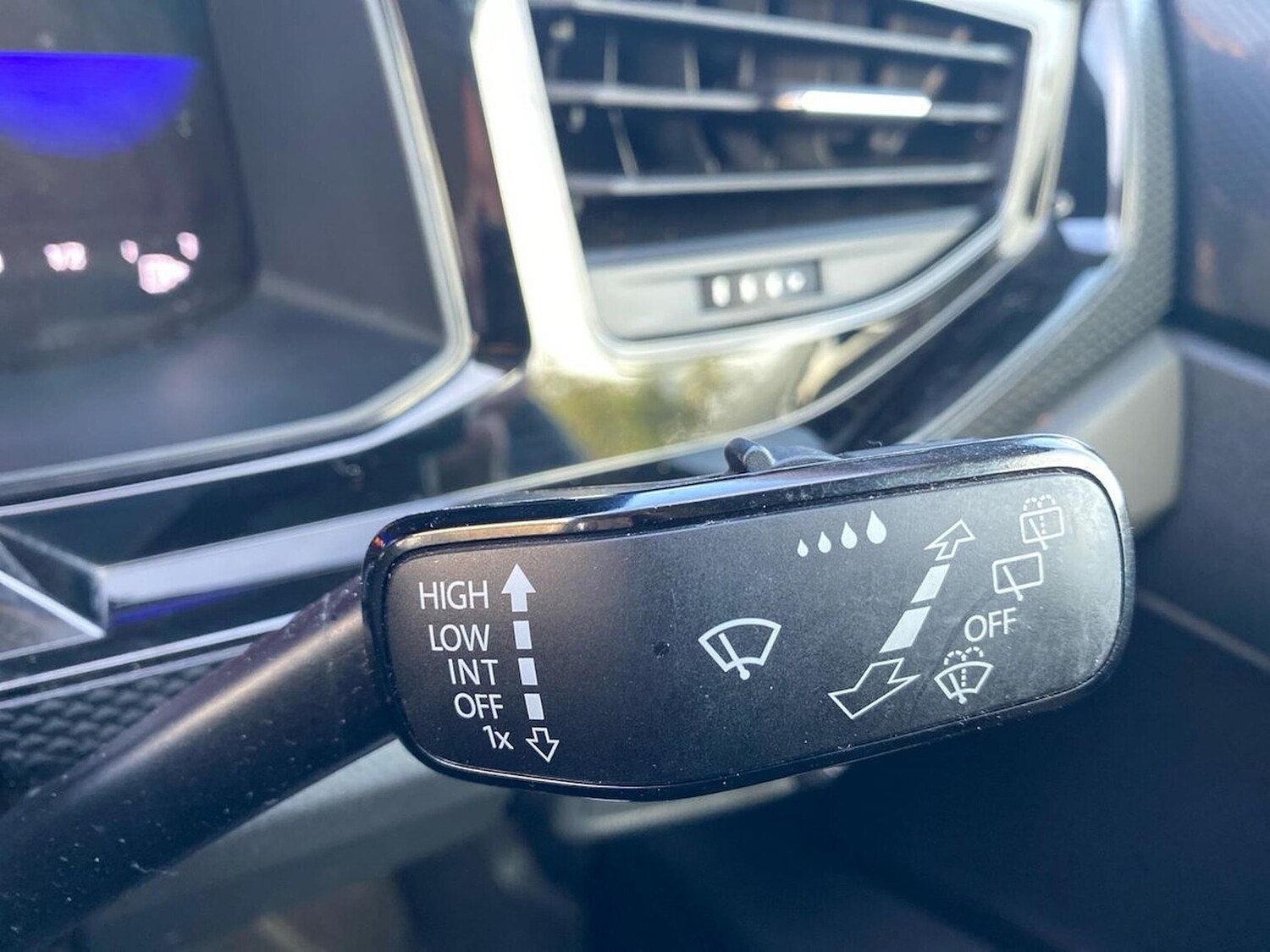 Used Volkswagen Polo 2022 for sale - 76418254: Photo 28