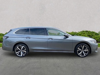 Used Volkswagen Passat 2026 for sale - 79115320: Photo