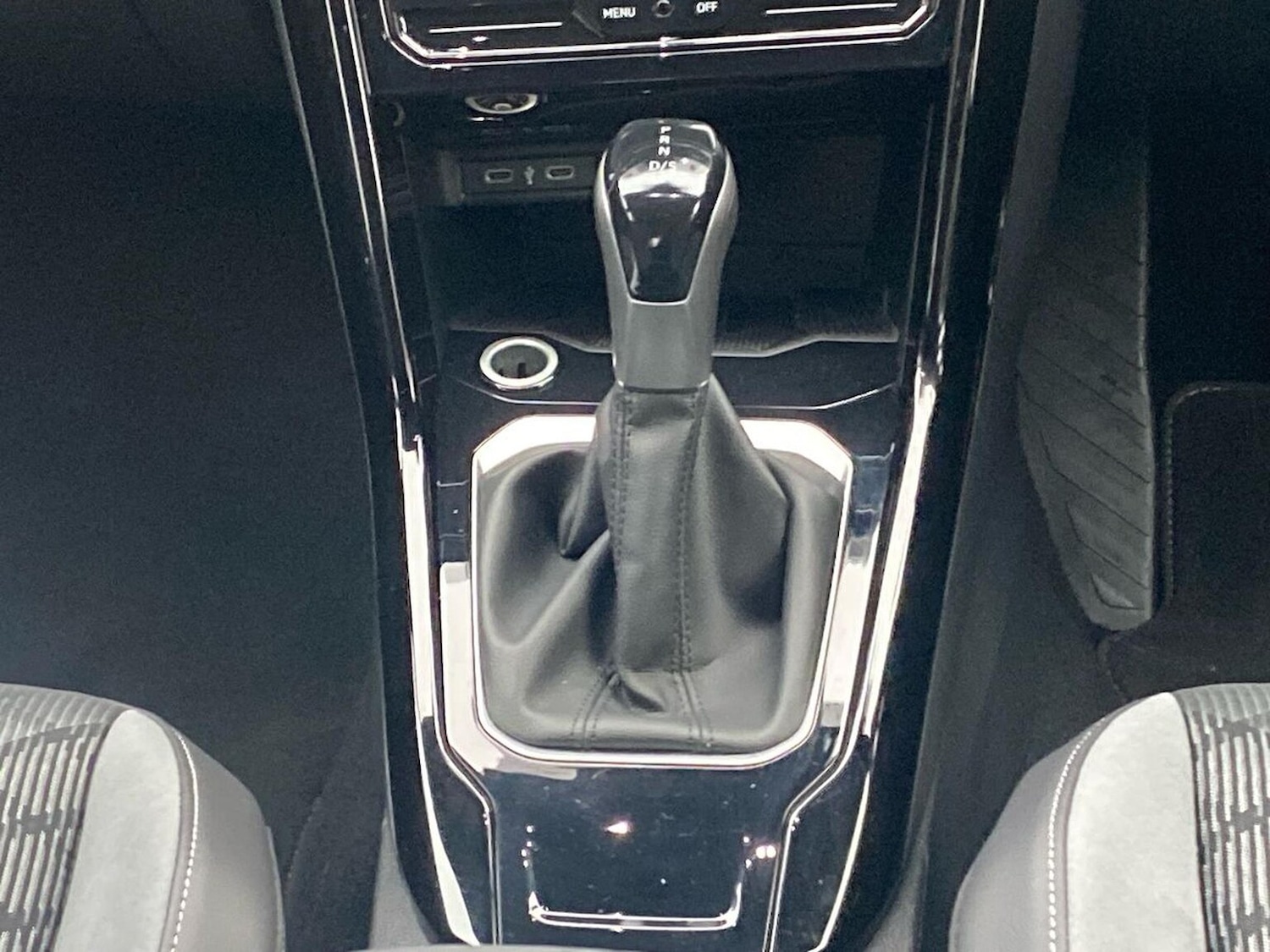 Used Volkswagen T-Roc 2025 for sale - 76577318: Photo 13