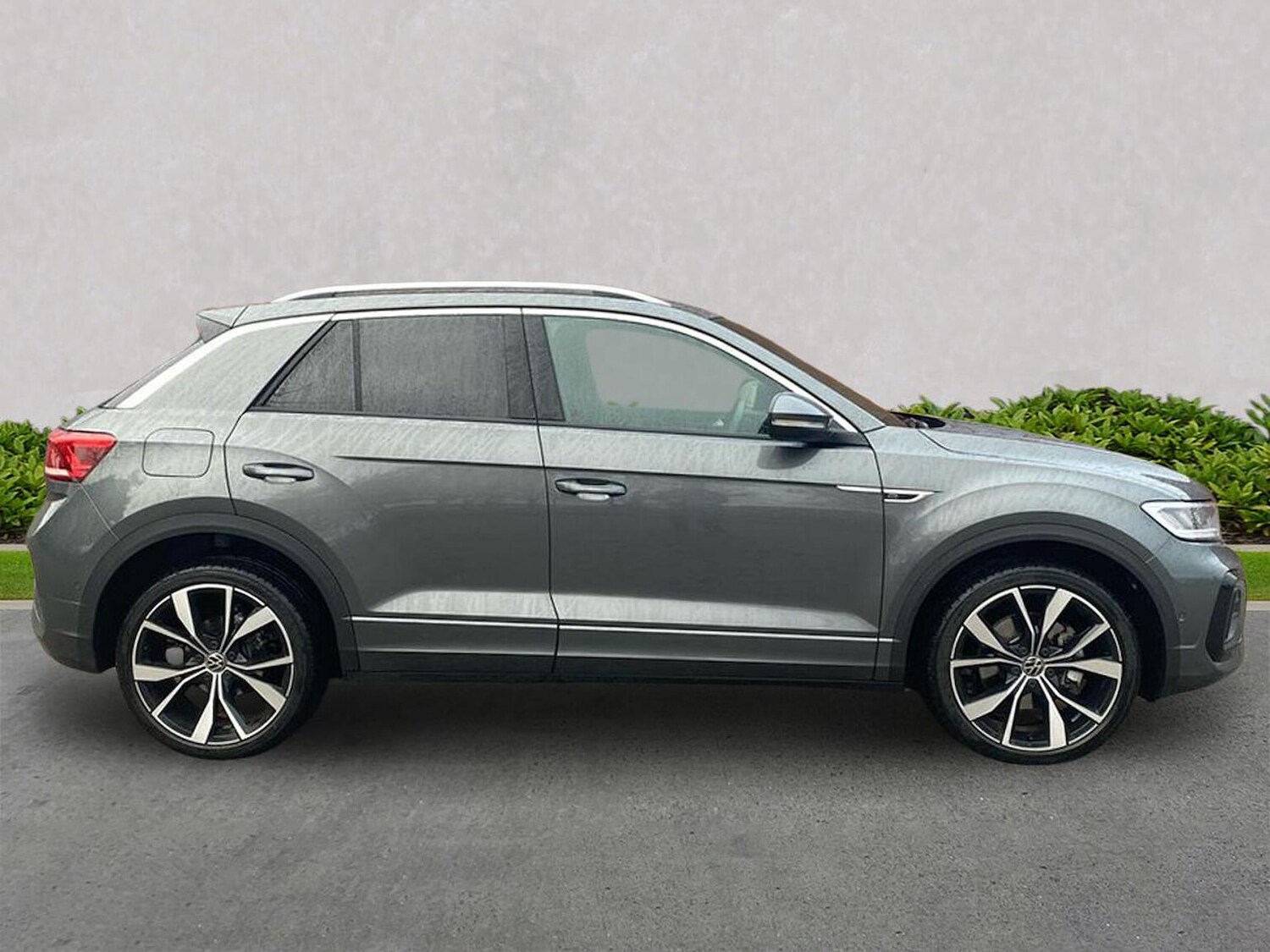 Used Volkswagen T-Roc 2025 for sale - 76577318: Photo 3