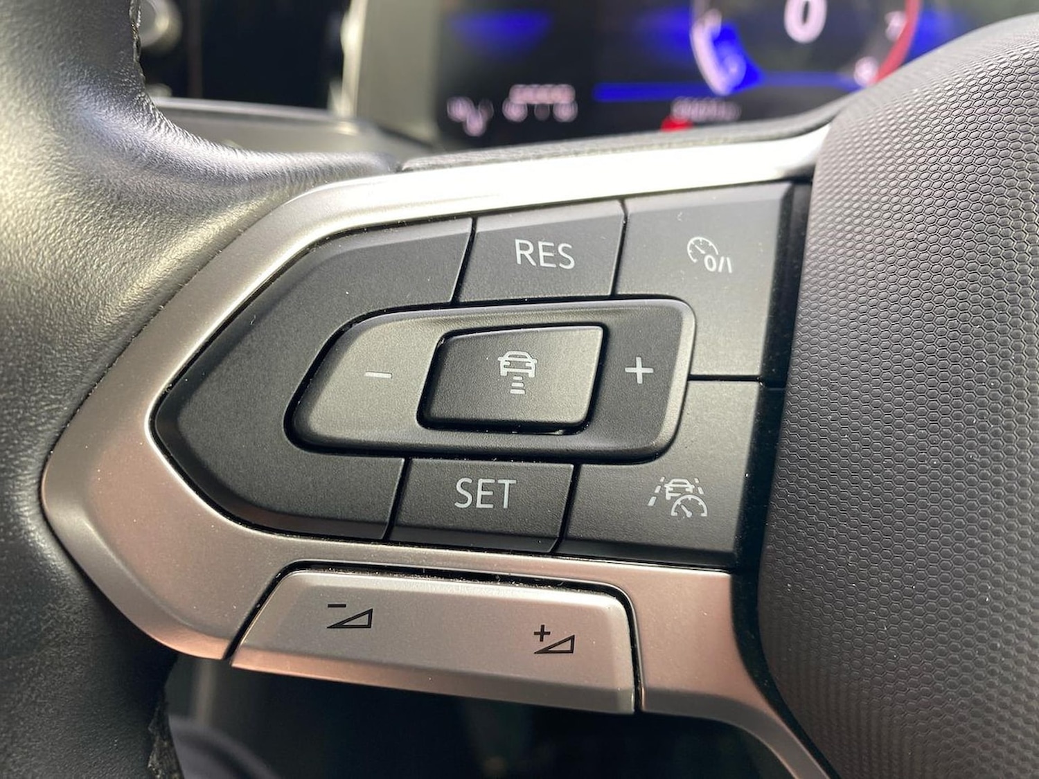 Used Volkswagen Polo 2023 for sale - 76490638: Photo 25