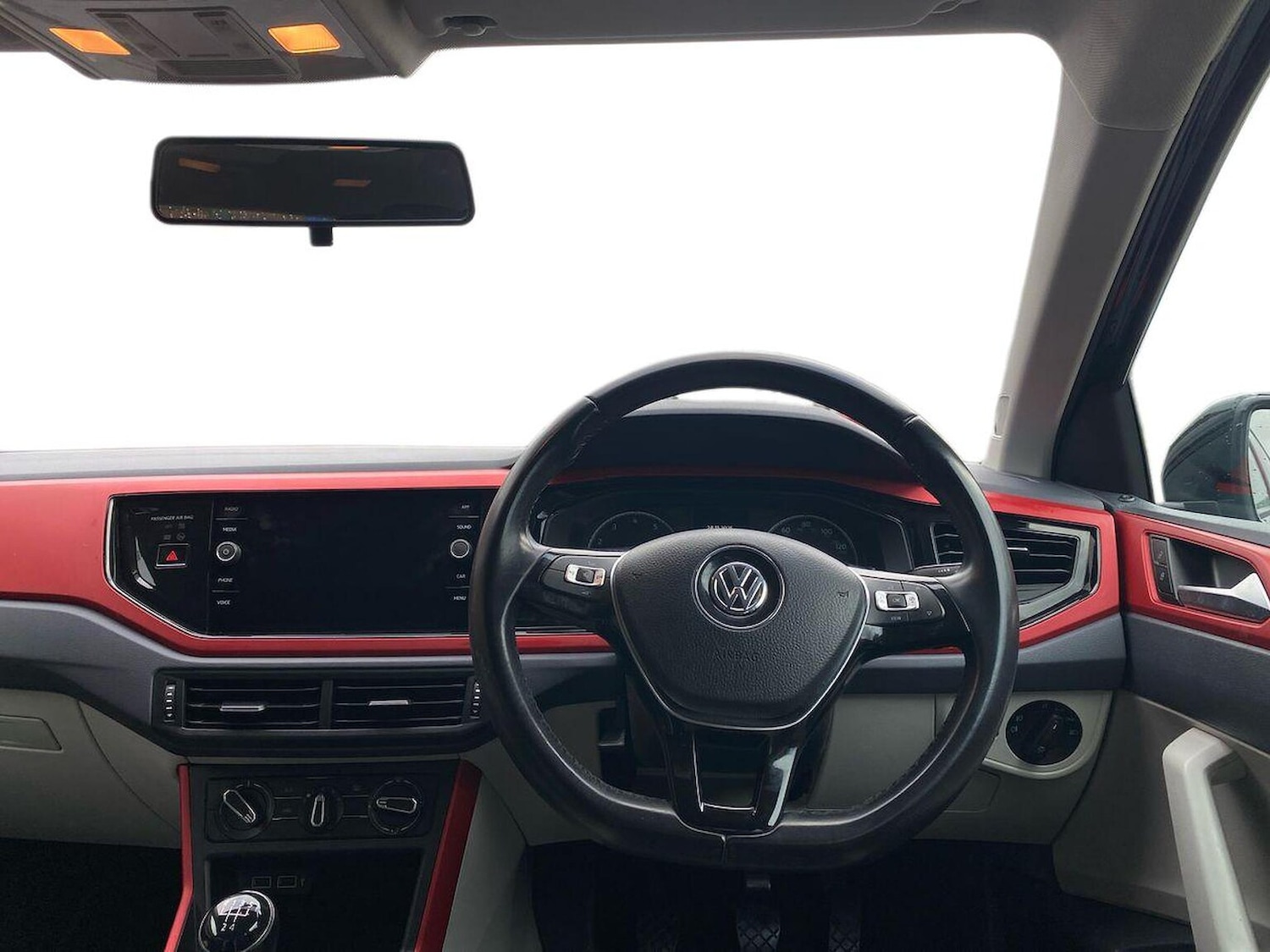 Used Volkswagen Polo 2019 for sale - 76682574: Photo 9