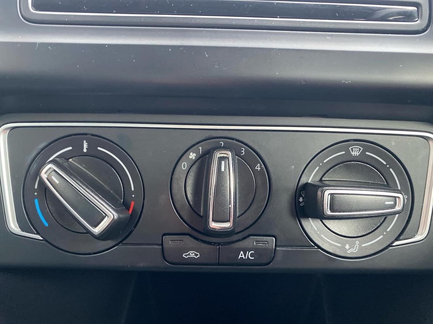 Used Volkswagen Polo 2016 for sale - 76346967: Photo 12